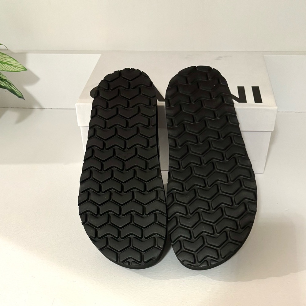 NEW GANNI Black Croc Crossover Platform Sandals - Picture 11 of 13